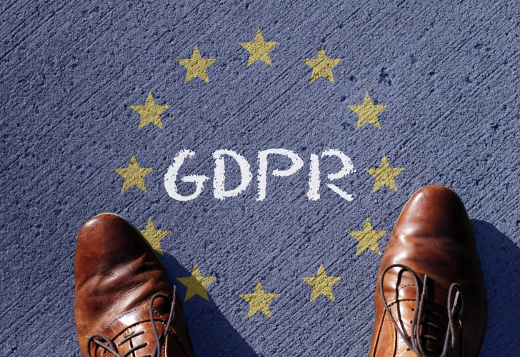large-vecteezy_eu-flag-with-the-acronym-gdpr-general-data-protection_8740603_large
